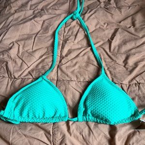Green triangle bikini top from aerie. Size small. New with tags.
